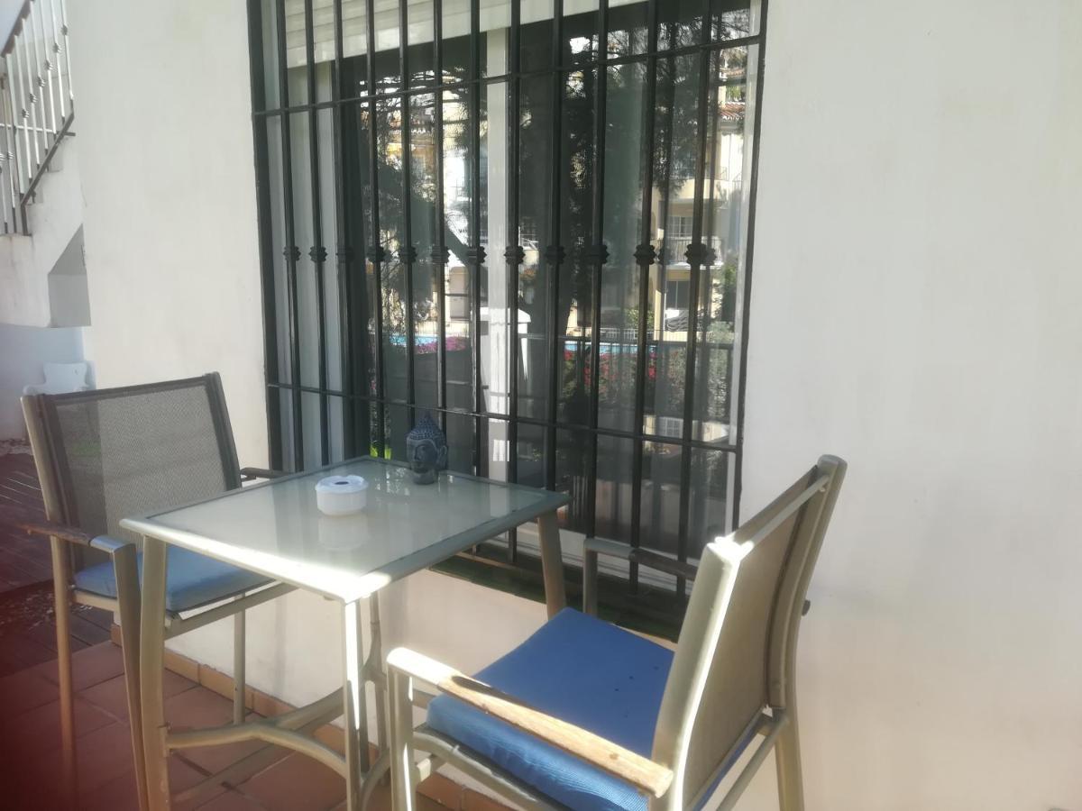 Burriana Holiday Apartments Nerja Bagian luar foto