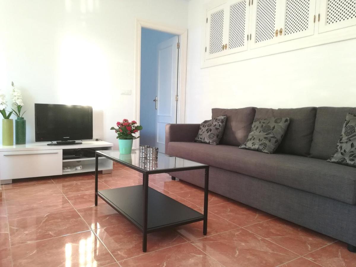 Burriana Holiday Apartments Nerja Bagian luar foto
