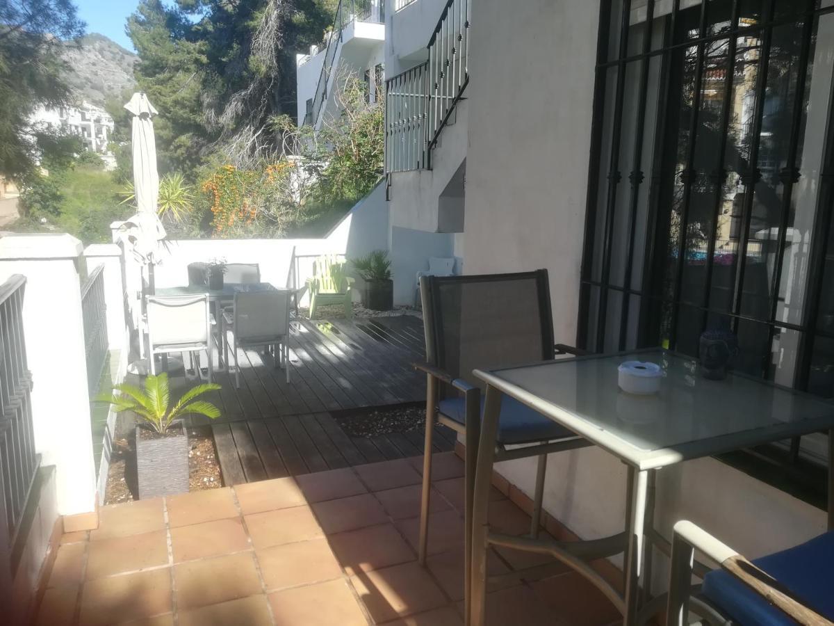 Burriana Holiday Apartments Nerja Bagian luar foto