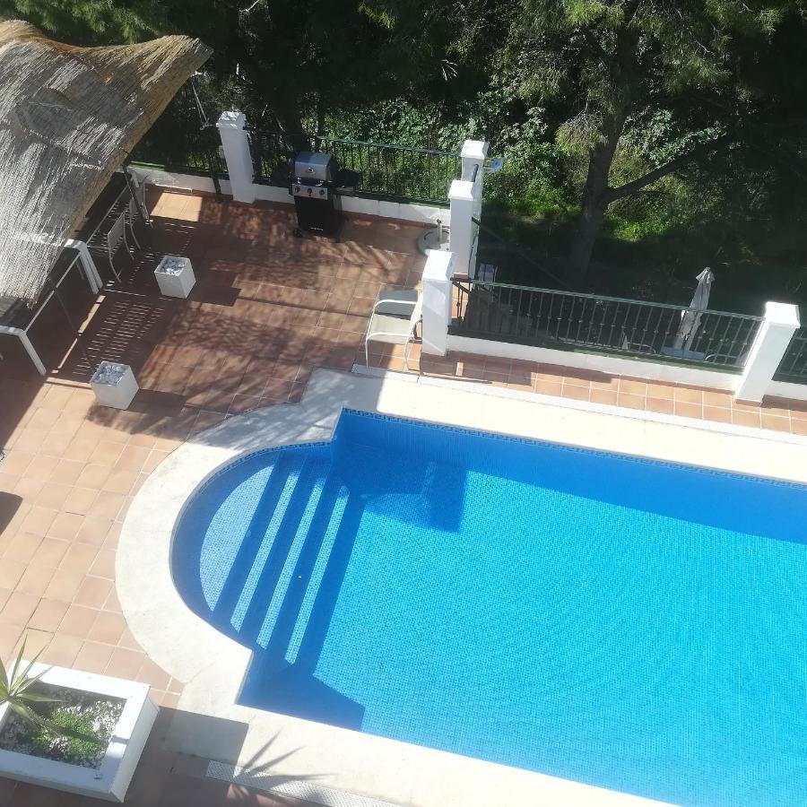 Burriana Holiday Apartments Nerja Bagian luar foto